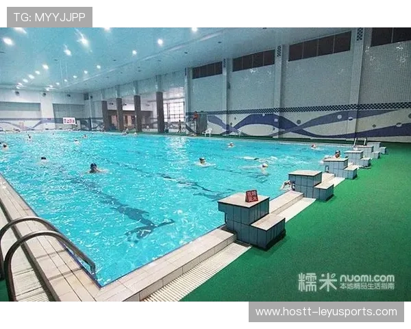 “水上救生：三叉湖游泳馆考验勇气与技巧的极限时刻”